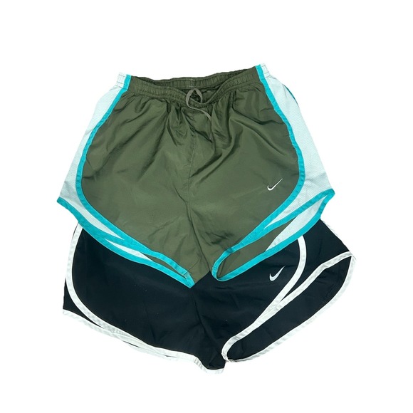 Nike Women's Running Shorts Bundle Size Xs (2 Pair) - Picture 1 of 1